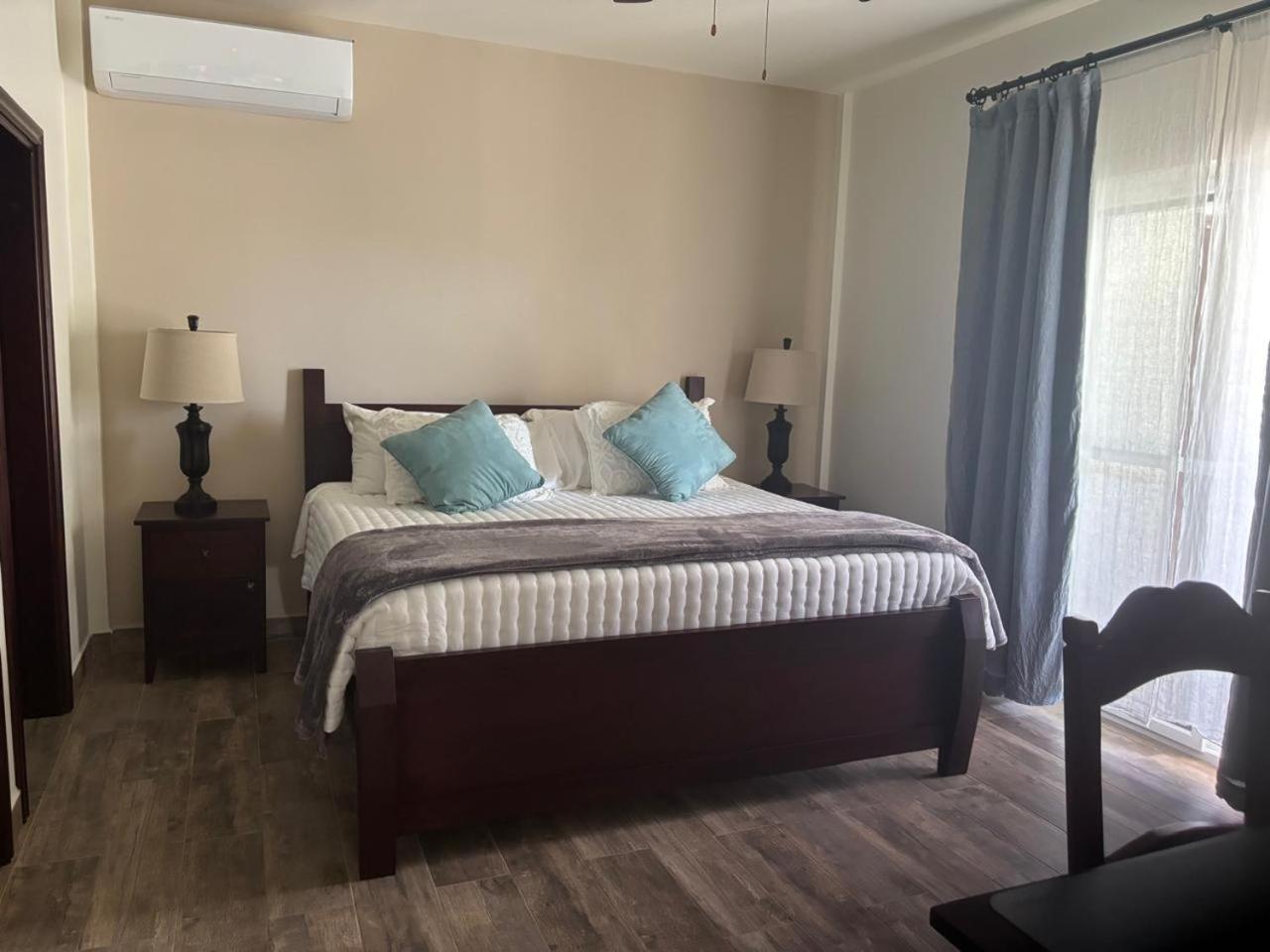 Hotel Ashton Court Belize Belize City Exteriér fotografie