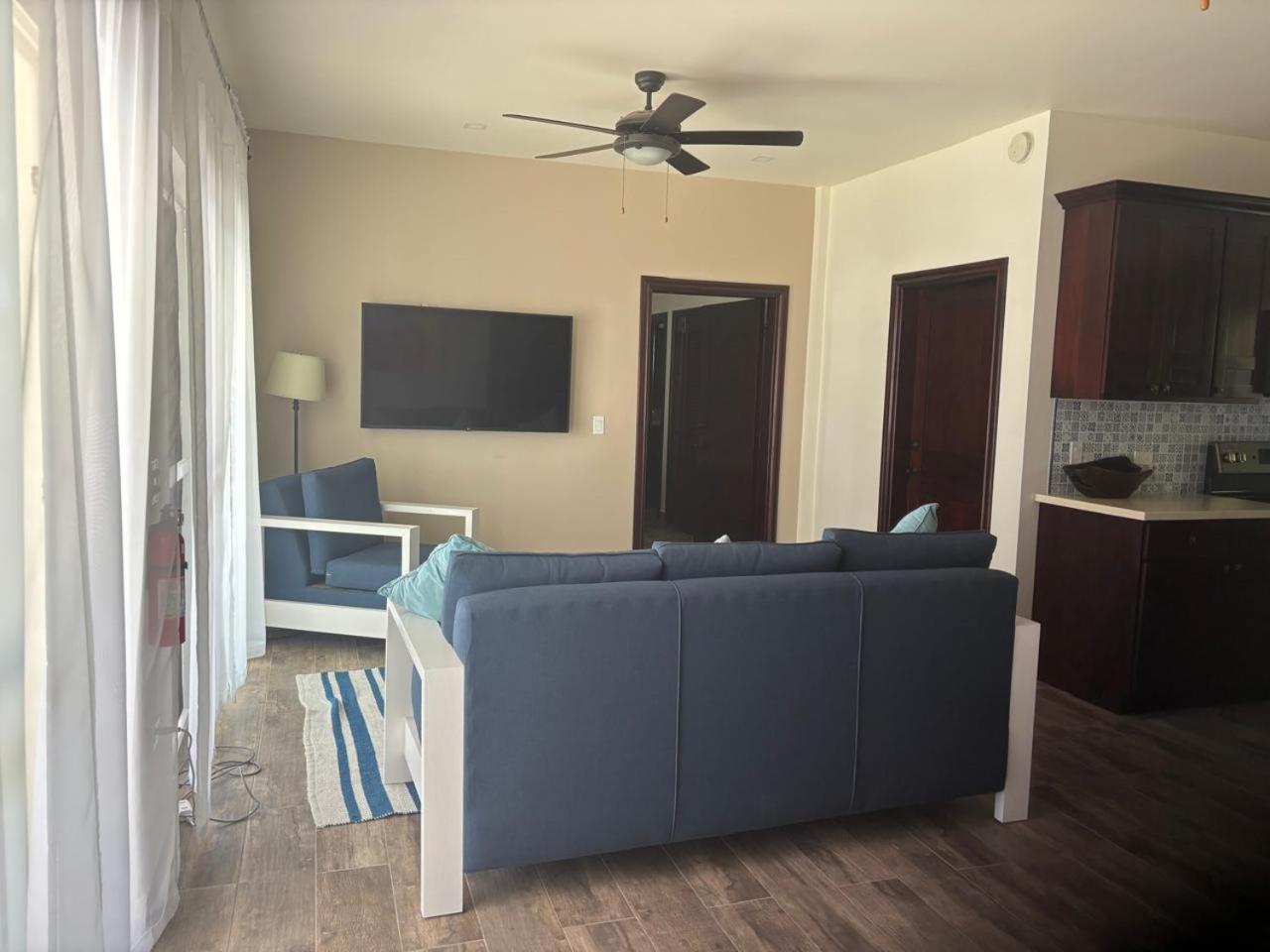 Hotel Ashton Court Belize Belize City Exteriér fotografie