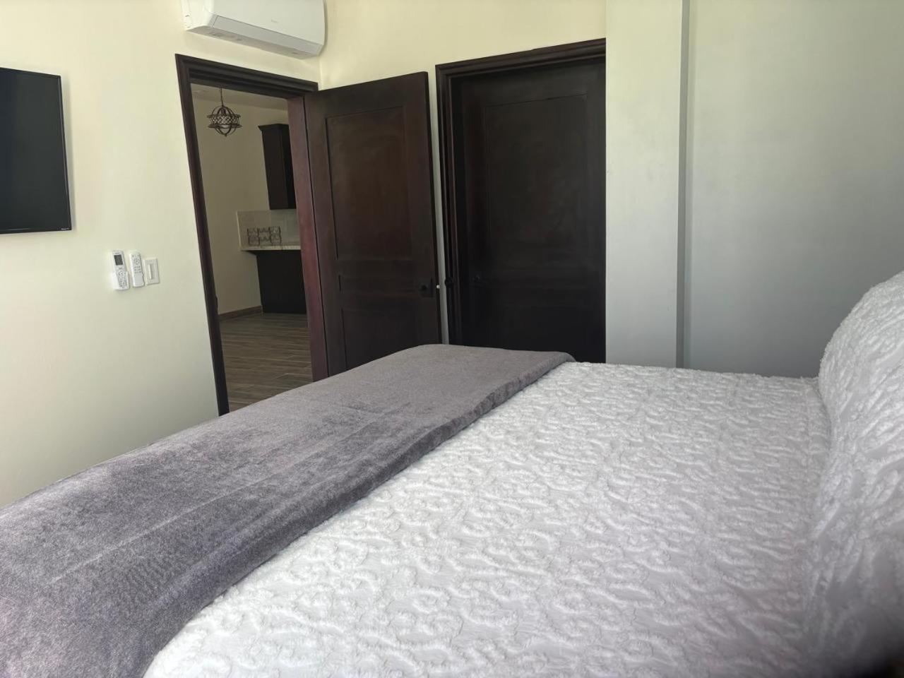 Hotel Ashton Court Belize Belize City Exteriér fotografie
